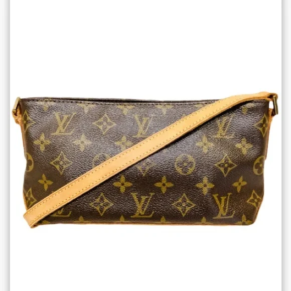 Louis Vuitton Monogram Logo Trotteur Shoulder Bag Crossbody - Picture 1 of 11